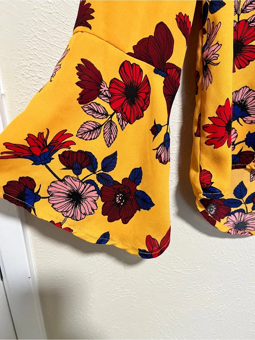 art class Mustard Floral Tie-Front Blouse